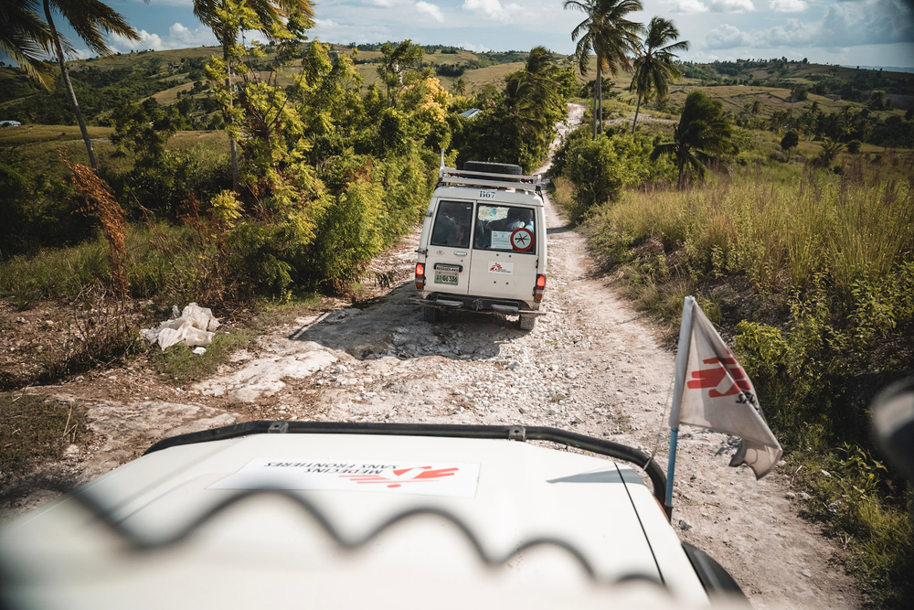 MSF's all-terrain vehicles going back to Les Cayes, Haiti, where humanitarians must use negotiation stategies to access gang-controlled areas.